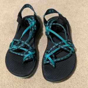EUC Size 9 Chaco Sandals